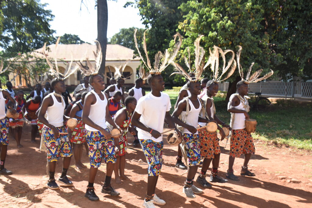 CULTURAL PERFORMANCE 1024x683